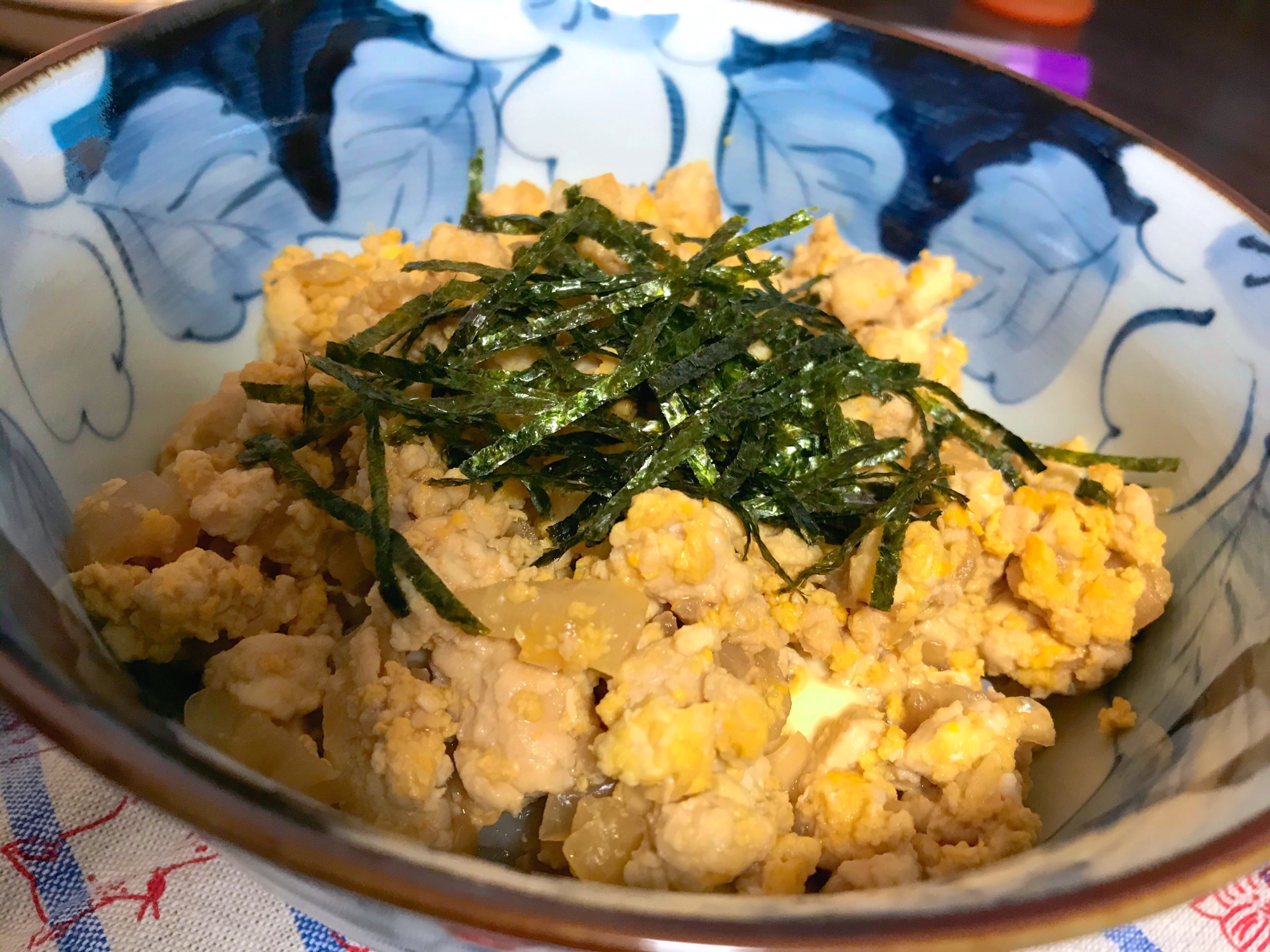 豆腐でかさ増し！ひき肉丼