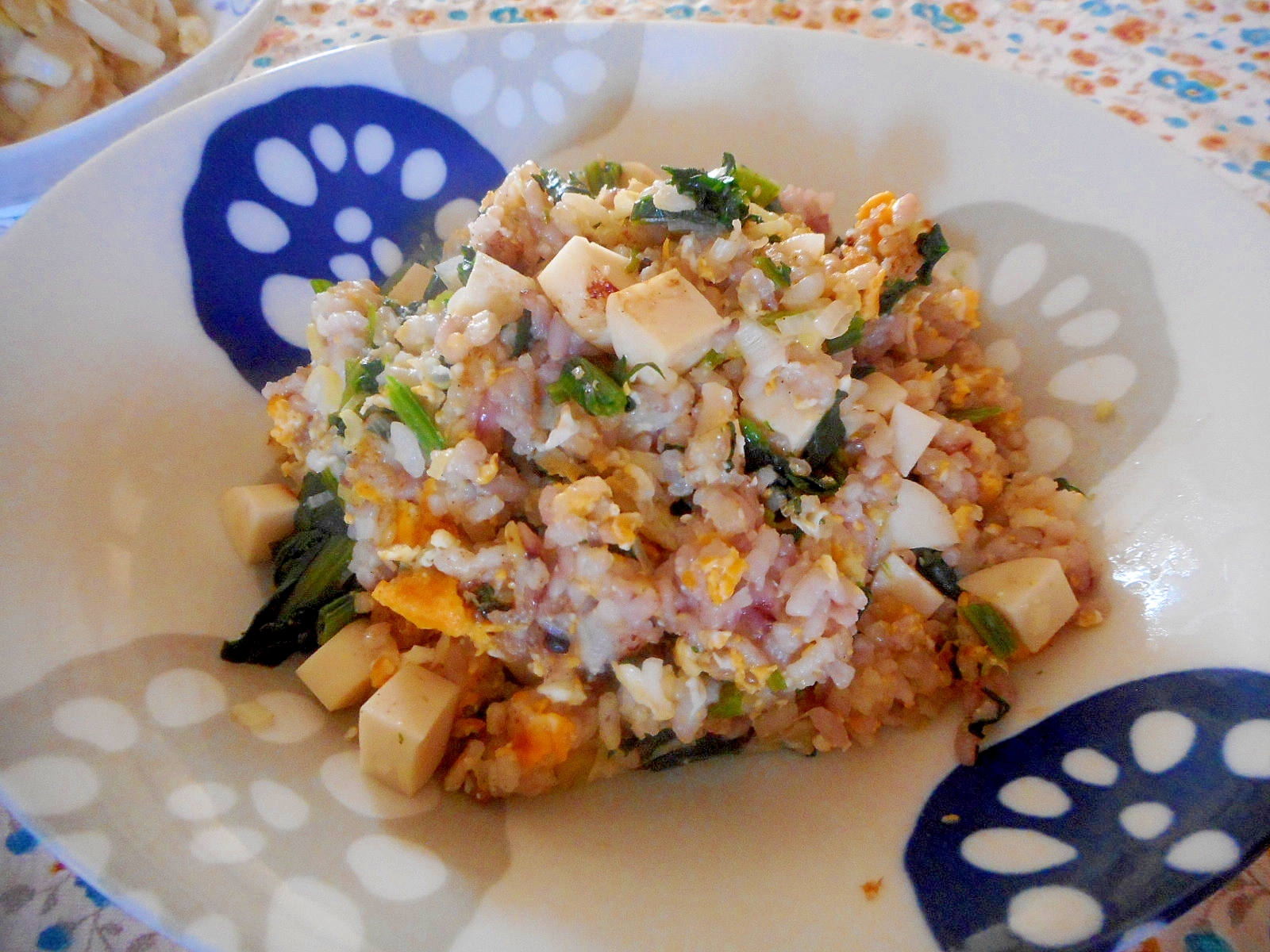 ギョニソとほうれん草のチャーハン