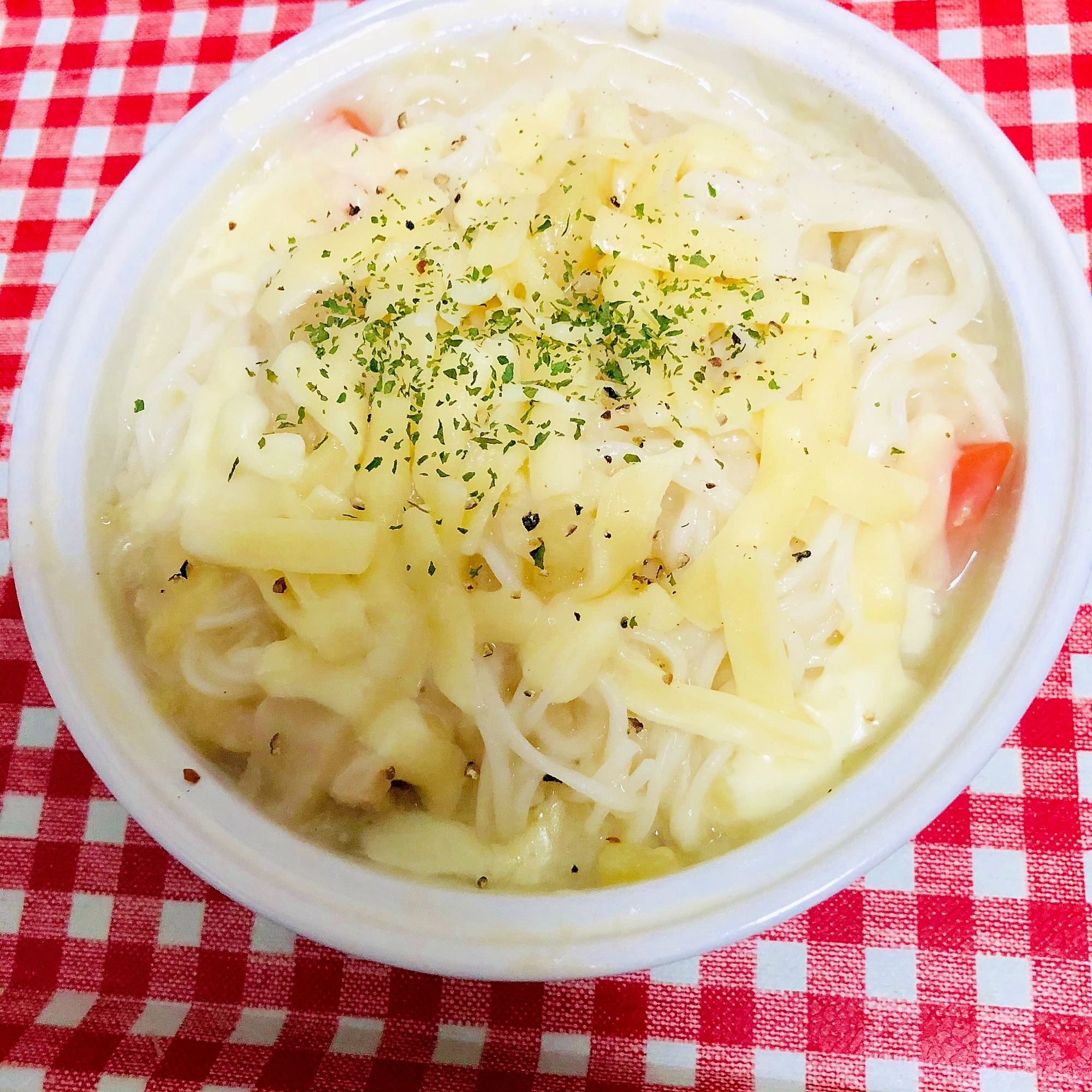 そうめんのシチューチーズ焼き