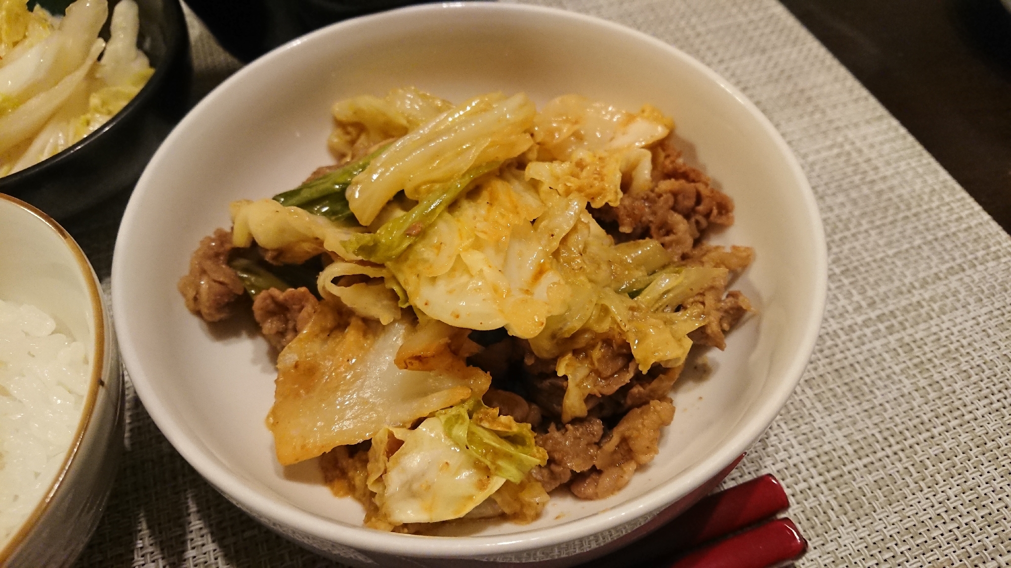 牛肉とキャベツのごま酢野菜炒め