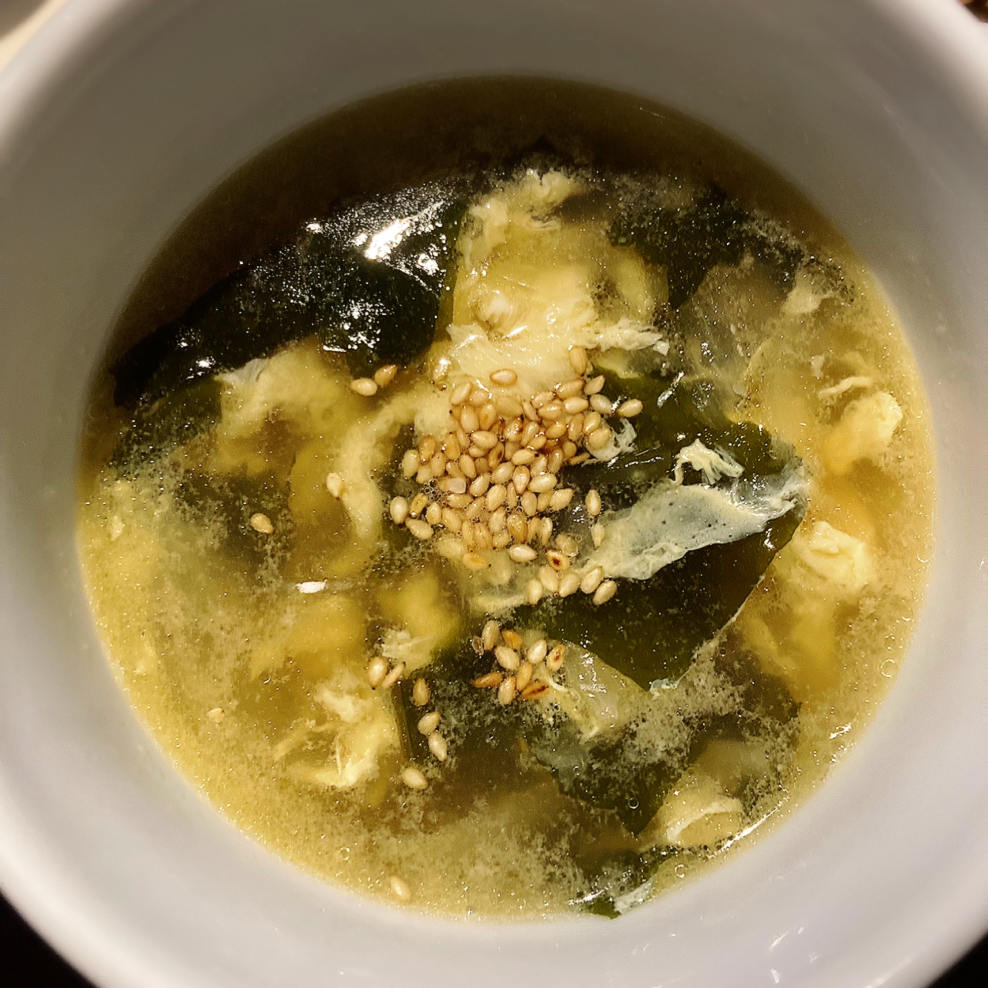 タマネギとワカメの中華スープ