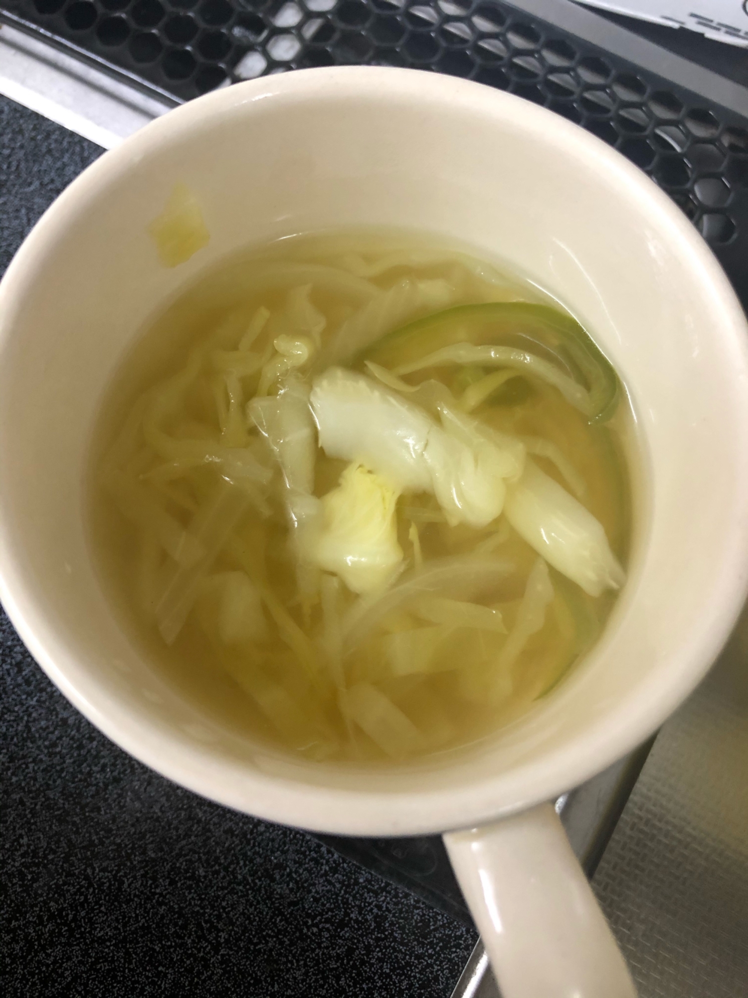 キャベツ山盛りスープ