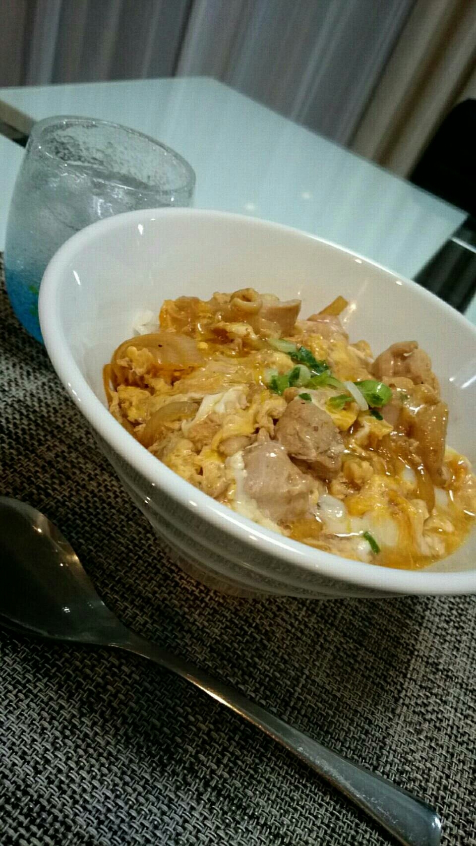 材料少なっ親子丼～