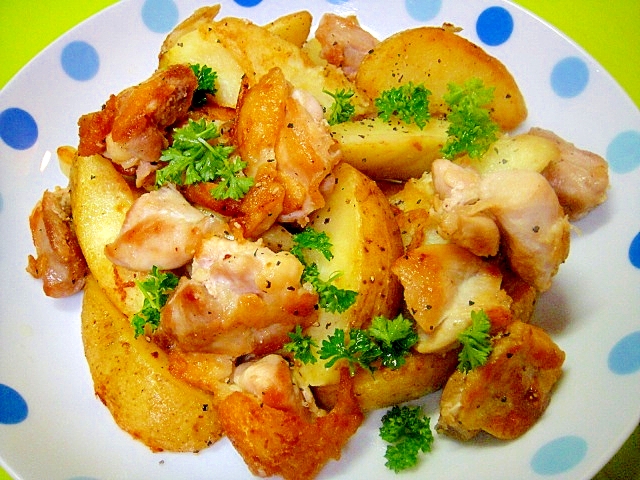 冷凍フライドポテトと鶏肉のコンソメ炒め レシピ 作り方 By Mint74 楽天レシピ 冷凍フライドポテトと鶏肉のコンソメ炒め レシピ 作り方 By Mint74 楽天レシピ