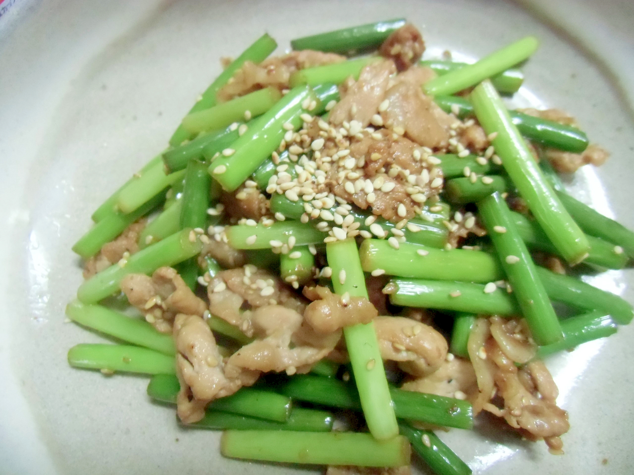 にんにくの芽と豚肉炒め