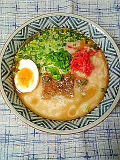 ☆即席焼豚入りとんこつラーメン☆