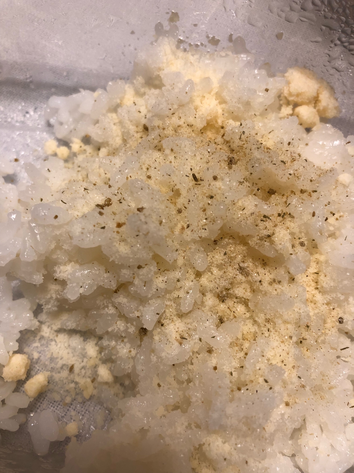 一人ランチに 粉チーズとハーブソルトのリゾット風 レシピ 作り方 By ズボラでもおいしいごはんが食べたい 楽天レシピ 一人ランチに 粉チーズとハーブソルトのリゾット風 レシピ 作り方 By ズボラでもおいしいごはんが食べたい 楽天レシピ