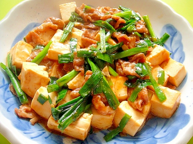 豆腐とニラ豚肉のコチュジャン甘辛炒め