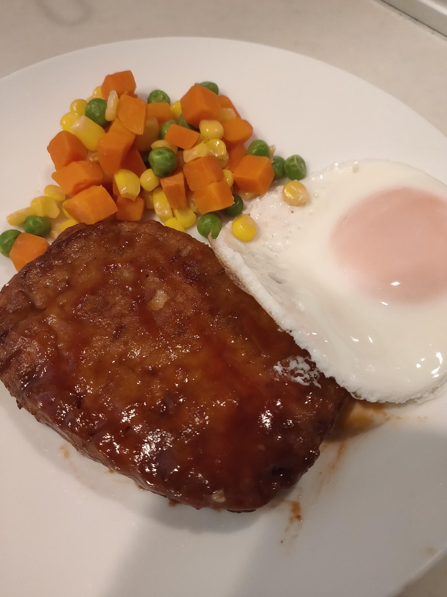 マルシンハンバーグアレンジ 甘めソースハンバーグ レシピ 作り方 By たんたん0802 楽天レシピ マルシンハンバーグアレンジ 甘めソースハンバーグ レシピ 作り方 By たんたん0802 楽天レシピ