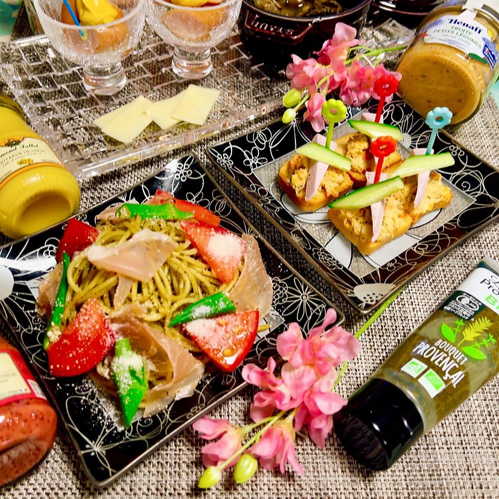 魚と野菜のスプレッドとチーズのオードブル