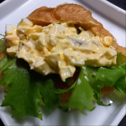 レタスと卵のクロワッサンサンド