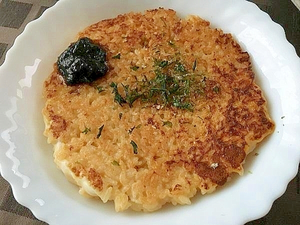 おこげも香ばしい！焼き卵かけご飯