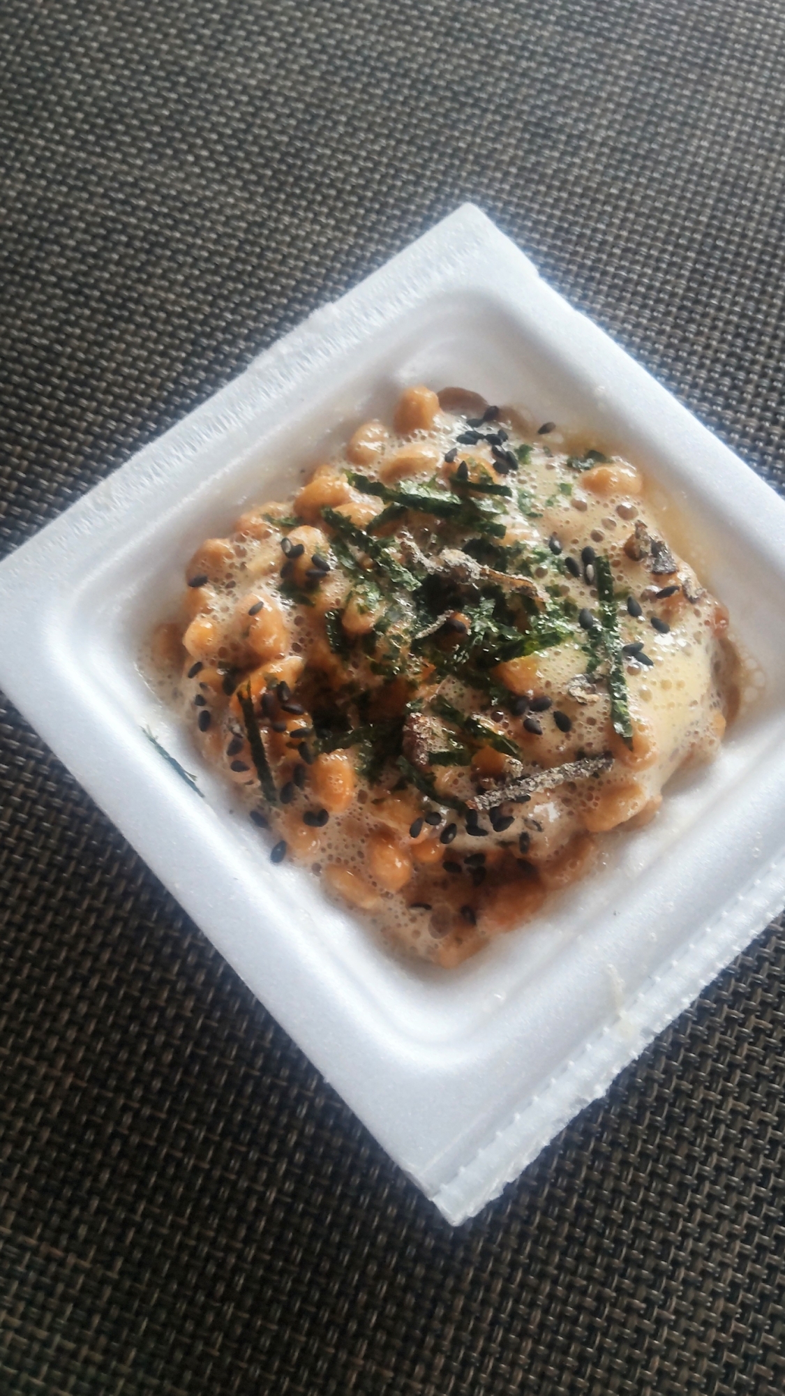 塩昆布と海苔と黒ごまの納豆
