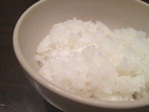 ご飯の炊き方。パサパサなお米をツヤツヤに。
