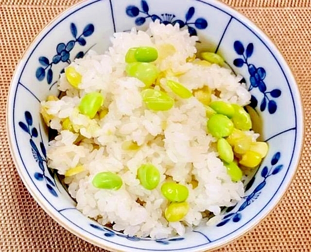 【枝豆の炊き込みご飯】の作り方