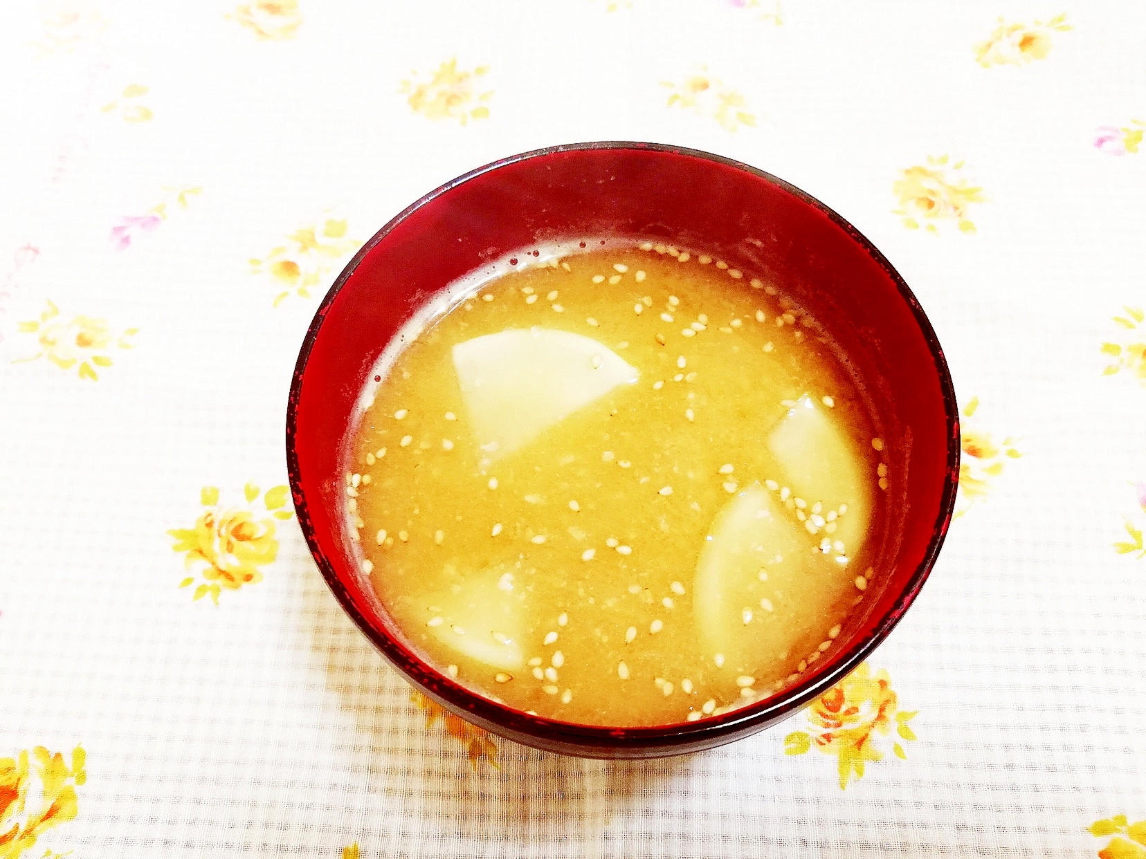 柚子胡椒＆胡麻風味♪大根のお味噌汁