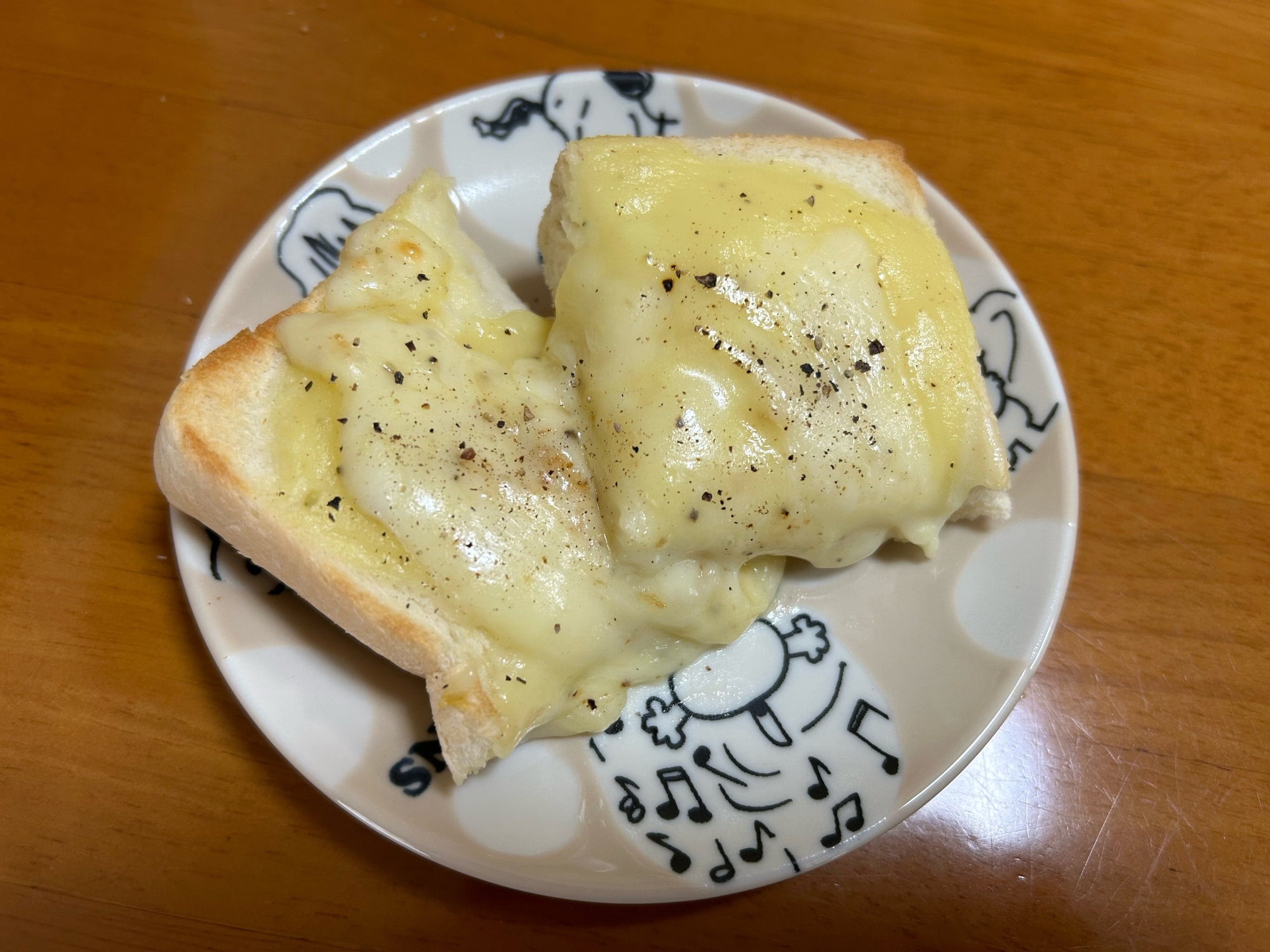 簡単！パスタソースでカルボナーラトースト