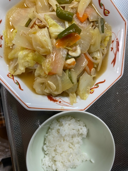 夫が白菜イヤなので、キャベツでつくりました。味付け、おいしかったです。ご馳走さまでした。