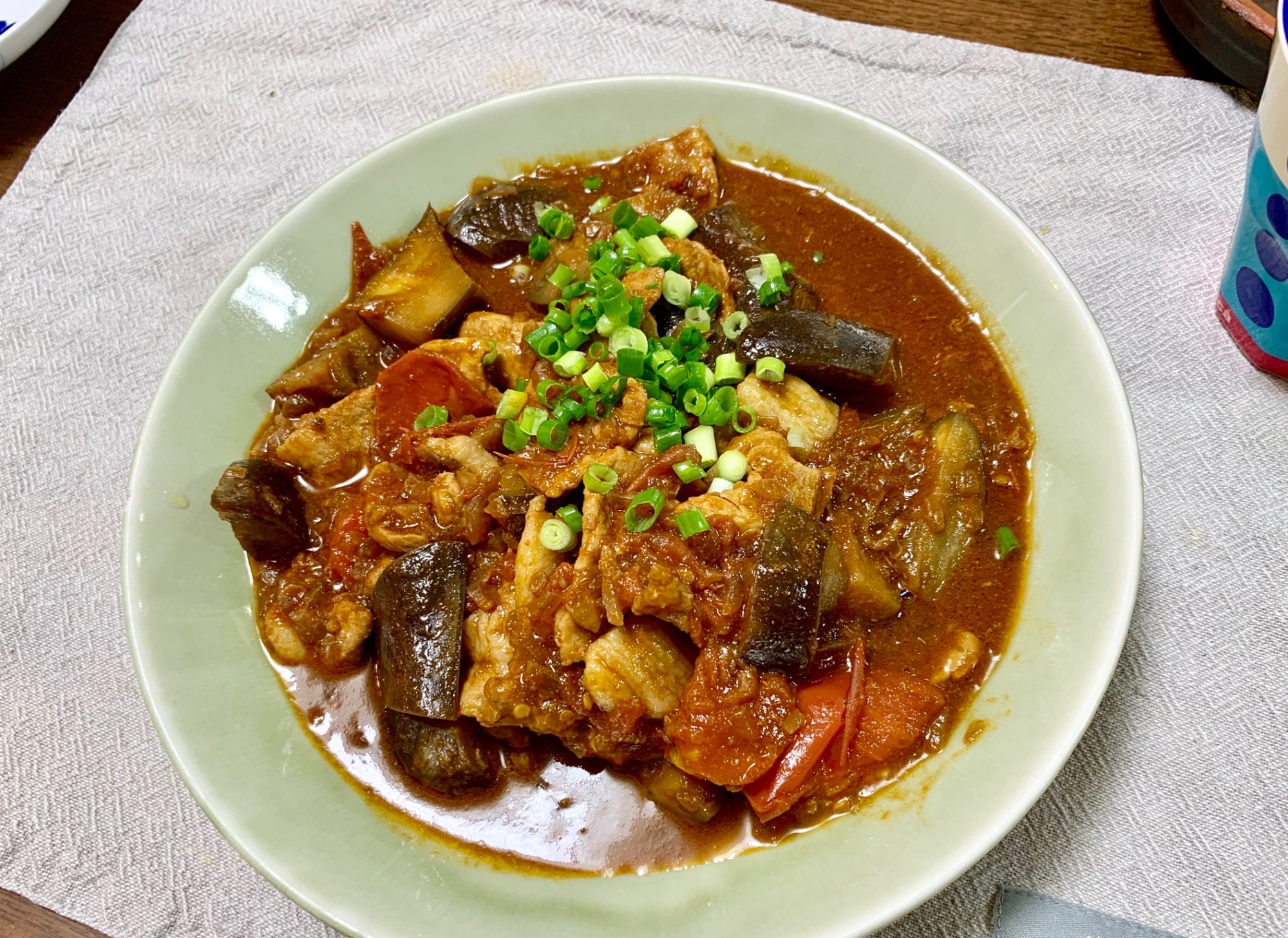 今日のおかず☆豚肉とナスとトマトのピリ辛炒め