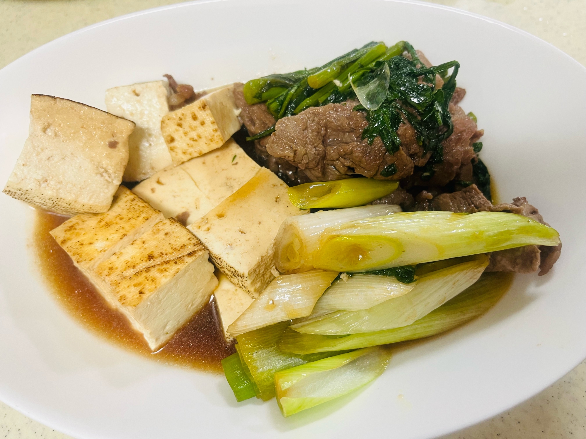 牛肉のこま切れで作るすき煮!