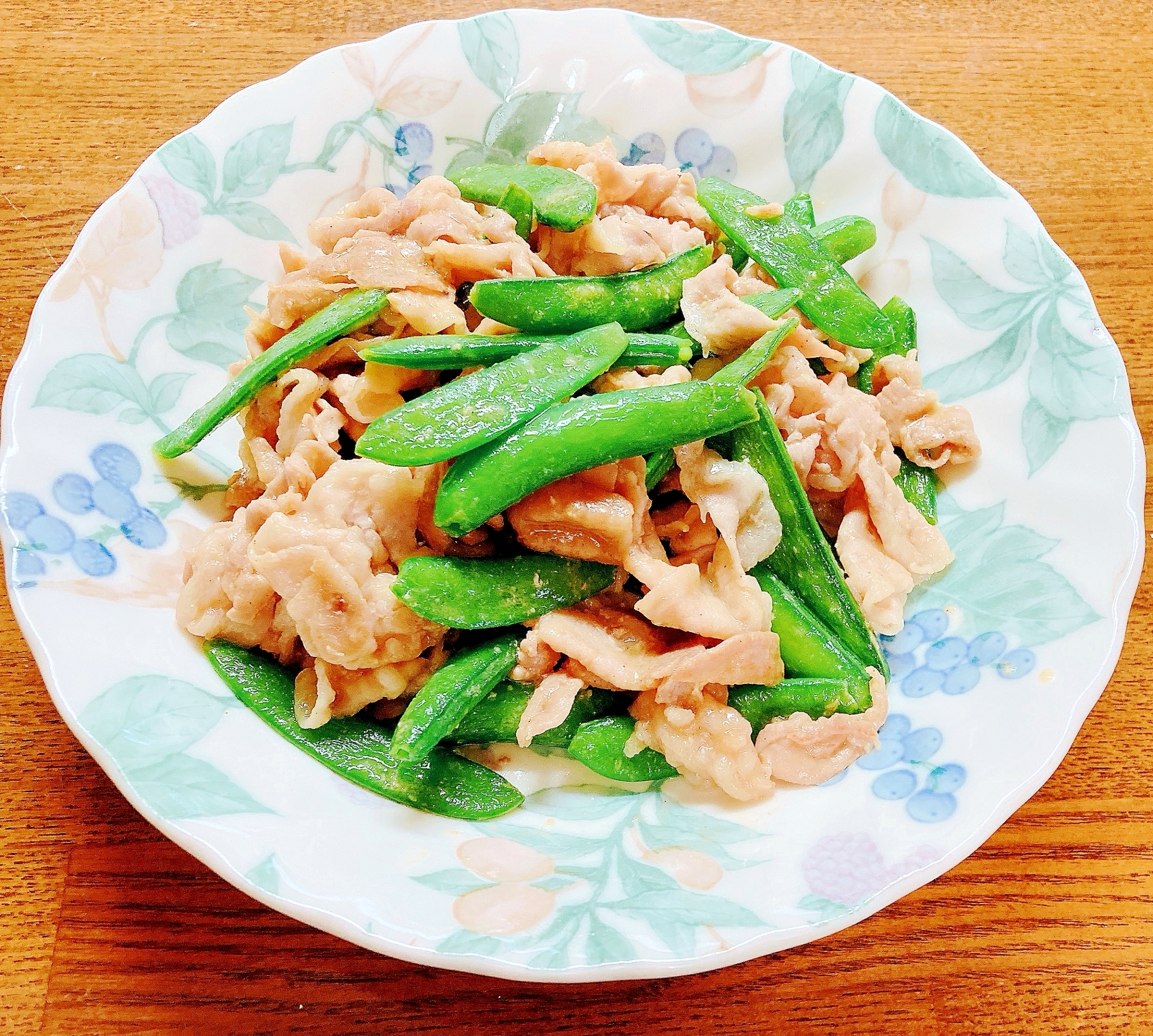 豚肉とスナップエンドウの味噌炒め