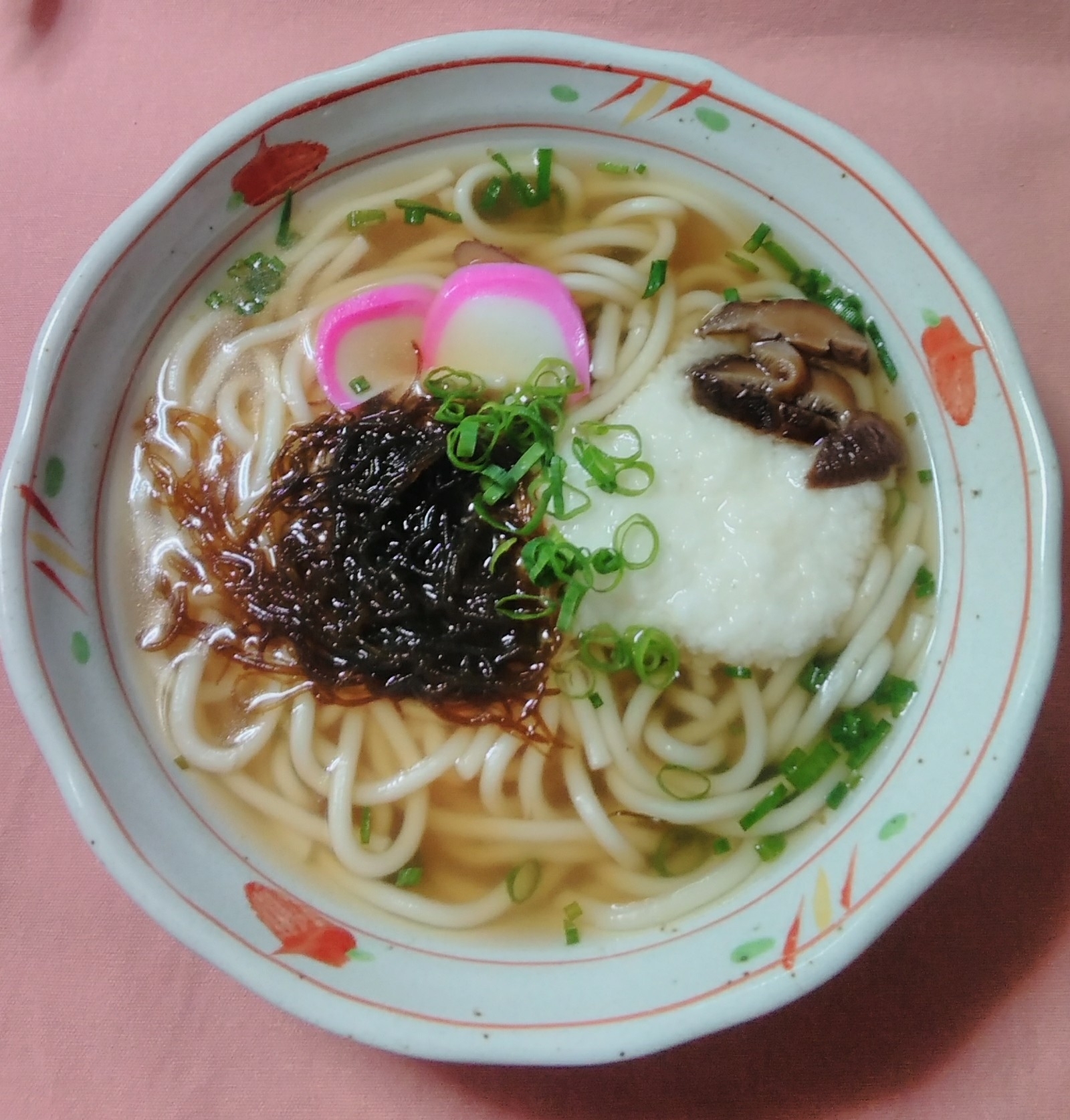 もずくと長芋の温うどん