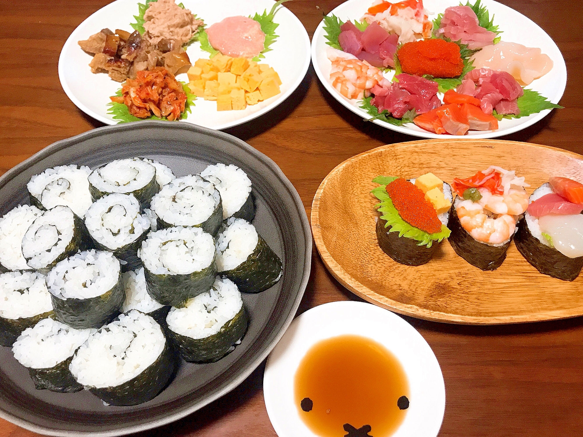 手乗せ寿司 みんなで楽しく ニュースタイルお寿司 レシピ 作り方 By ミートソース 楽天レシピ