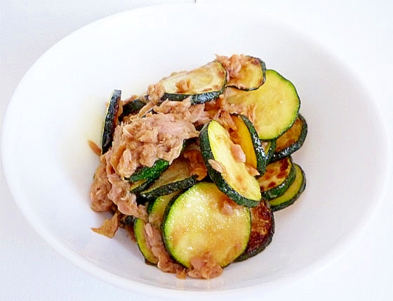 ズッキーニとツナ炒め レシピ 作り方 By Liqueur 楽天レシピ