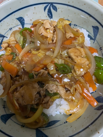 優しいお味の中華丼