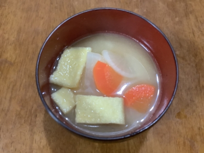 夢シニアさんこんにちは♪
朝食に具沢山味噌汁いただきました。寒い朝にぴったりで体が温まりました。とても美味しかったです！ご馳走様でした♫