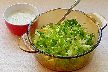 エンダイブのサラダ ヨーグルトソース添え レシピ 作り方 By Golomita 楽天レシピ エンダイブのサラダ ヨーグルトソース添え レシピ 作り方 By Golomita 楽天レシピ