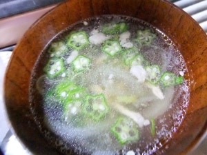 豚肉とオクラの中華スープ