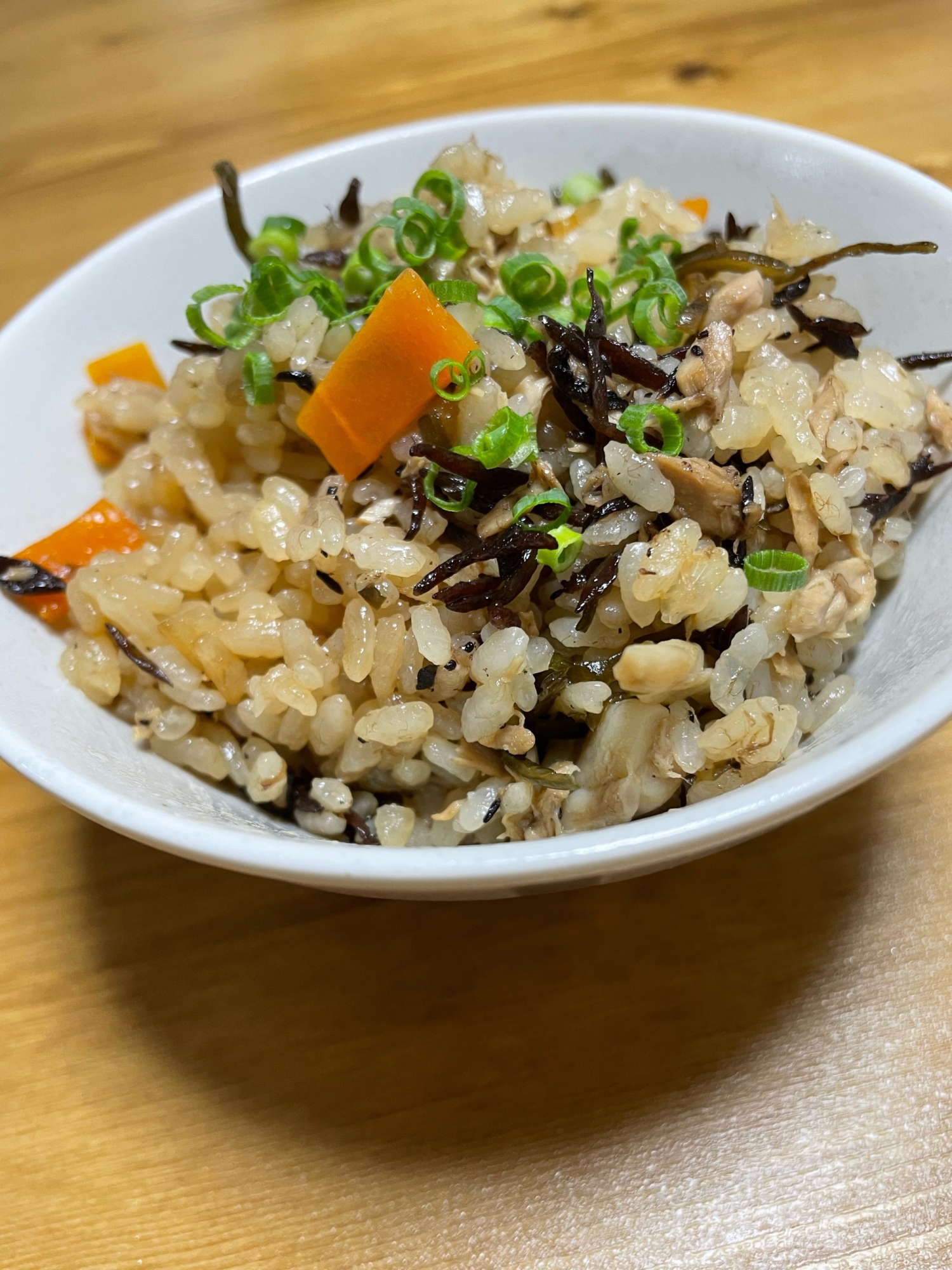 シーチキンとひじきの炊き込みご飯