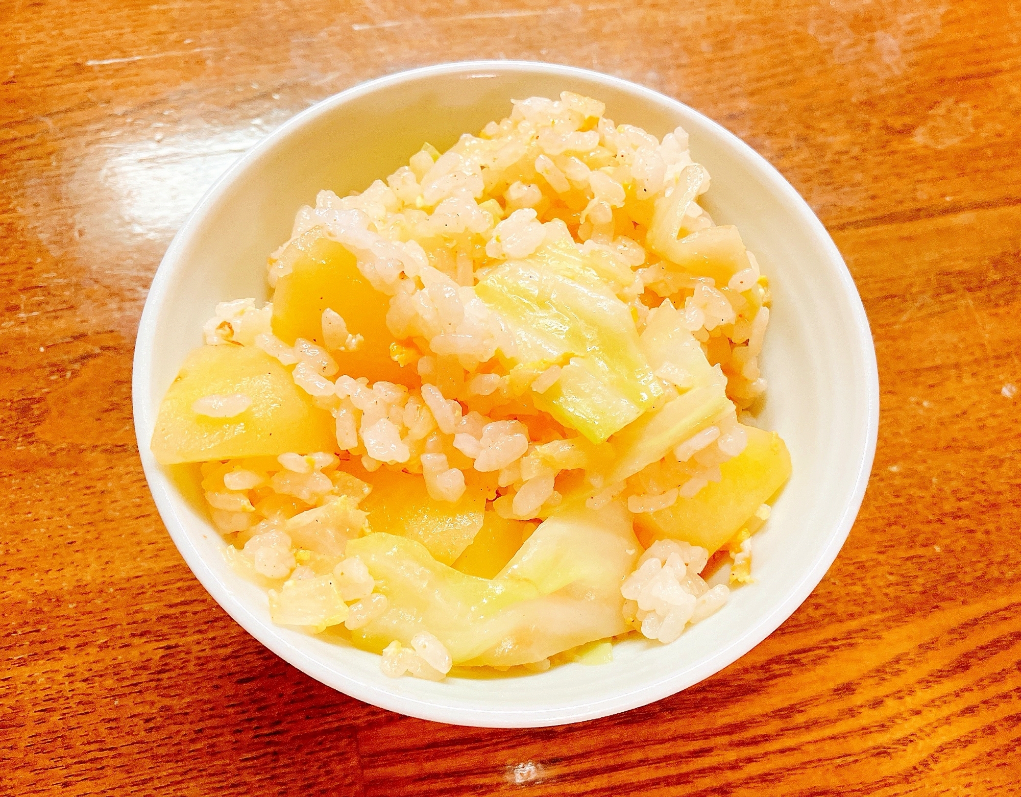 キャベツとじゃが芋のコチュマヨチャーハン