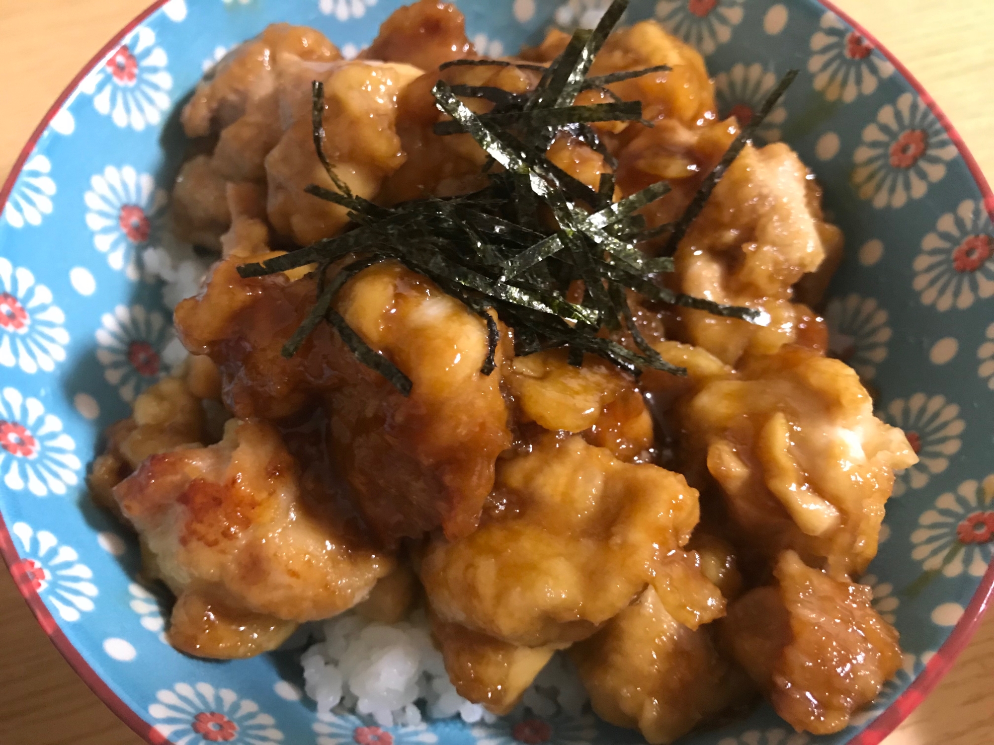 うなぎの蒲焼の代わりにチキン丼