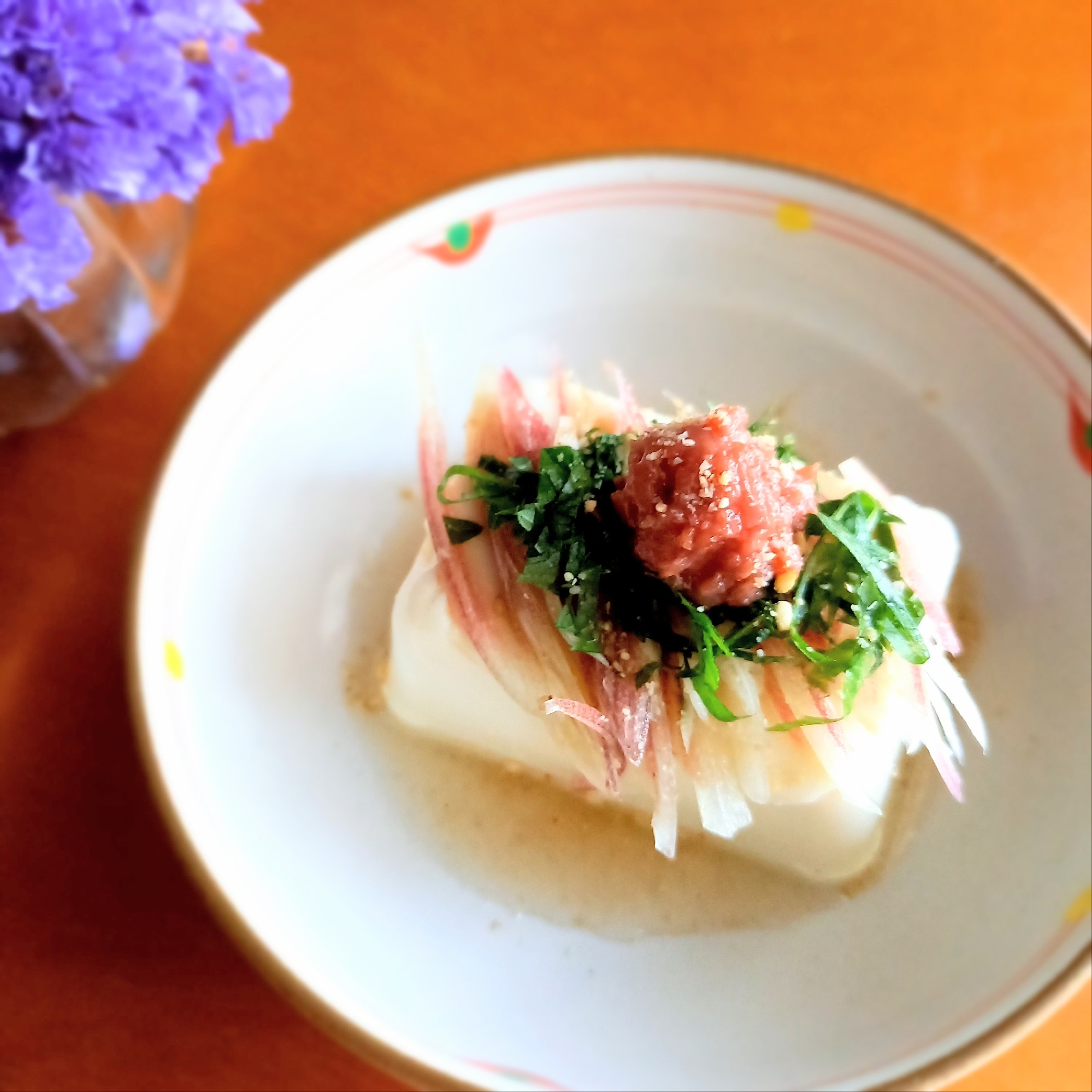 暑い日にᕷ٭ みょうが大葉と梅干しの冷奴ꕤ୭*