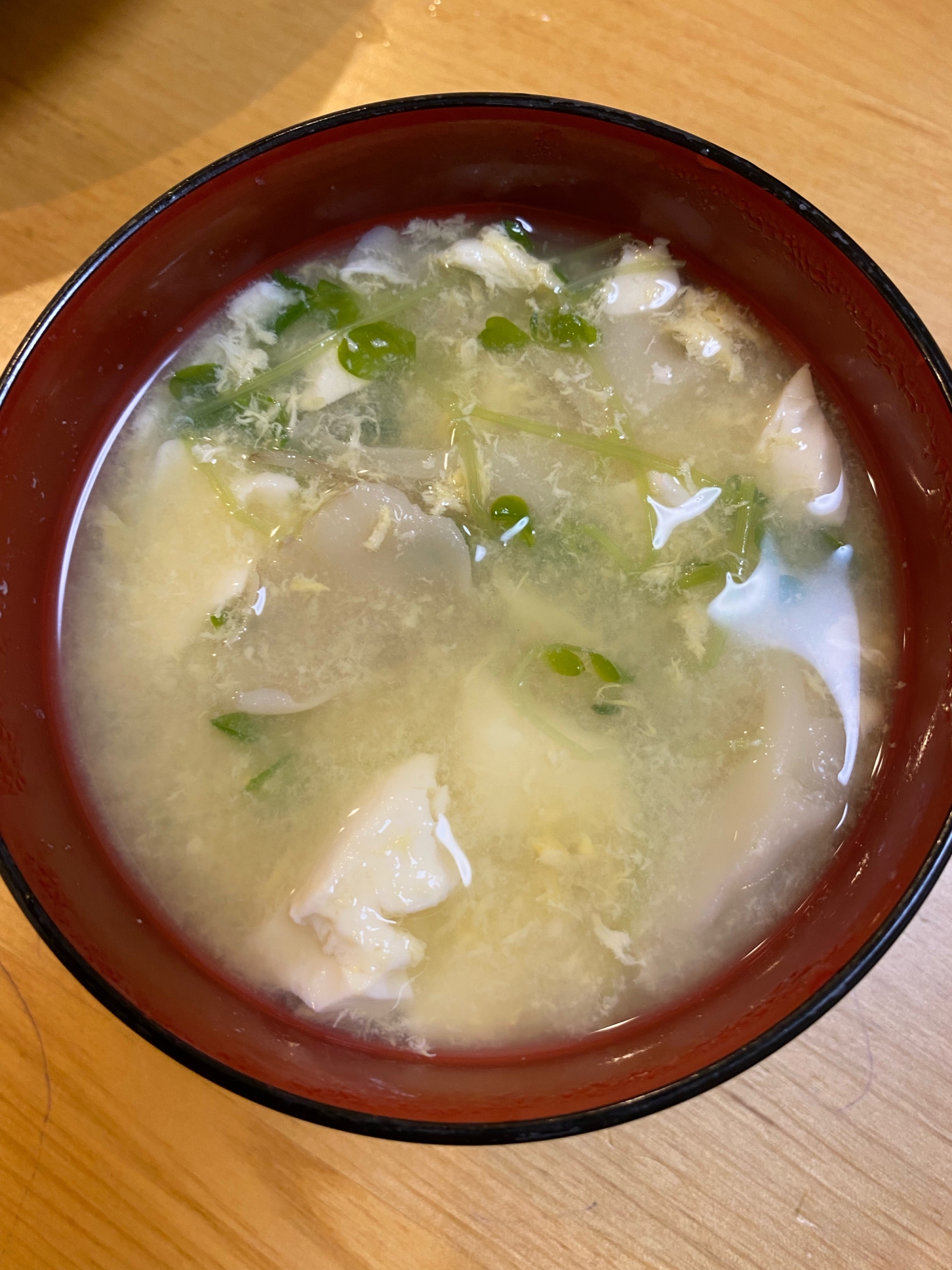 舞茸と豆腐と豆腐の鶏がらスープ