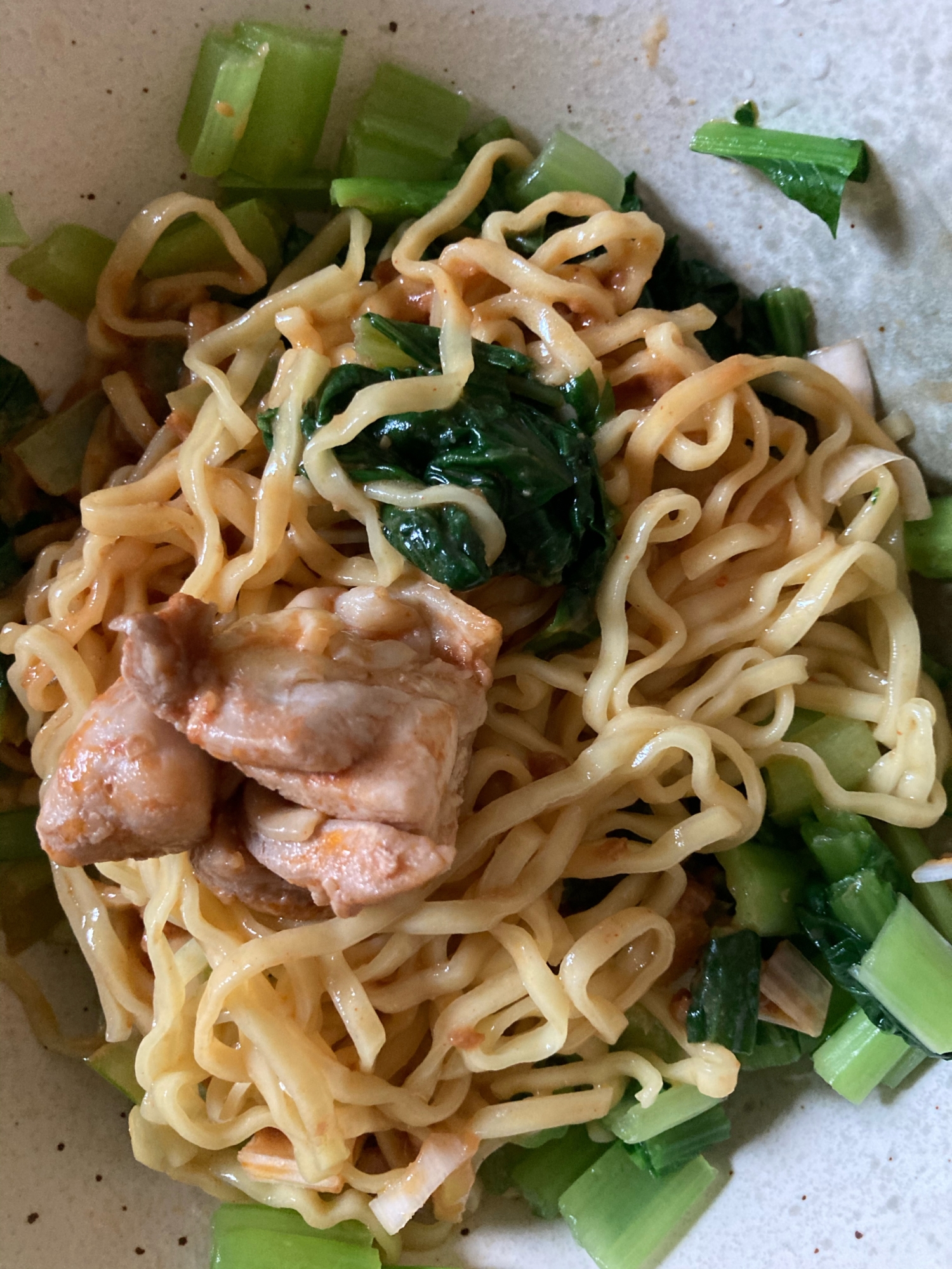 小松菜と鶏肉の汁なし坦々麺