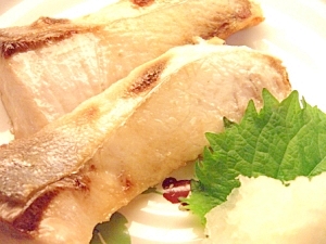 寒ブリの塩焼き レシピ 作り方 By 寝虎太郎 楽天レシピ 寒ブリの塩焼き レシピ 作り方 By 寝虎太郎 楽天レシピ