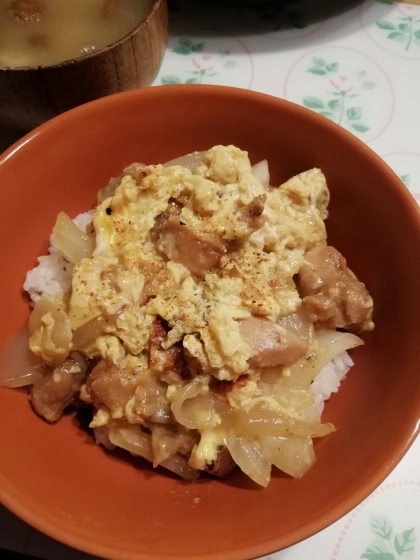 とろっとろ〜♪失敗しらずの焼き鳥親子丼