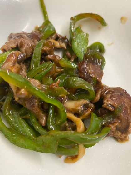 牛肉とピーマンと玉ねぎのオイスター炒め