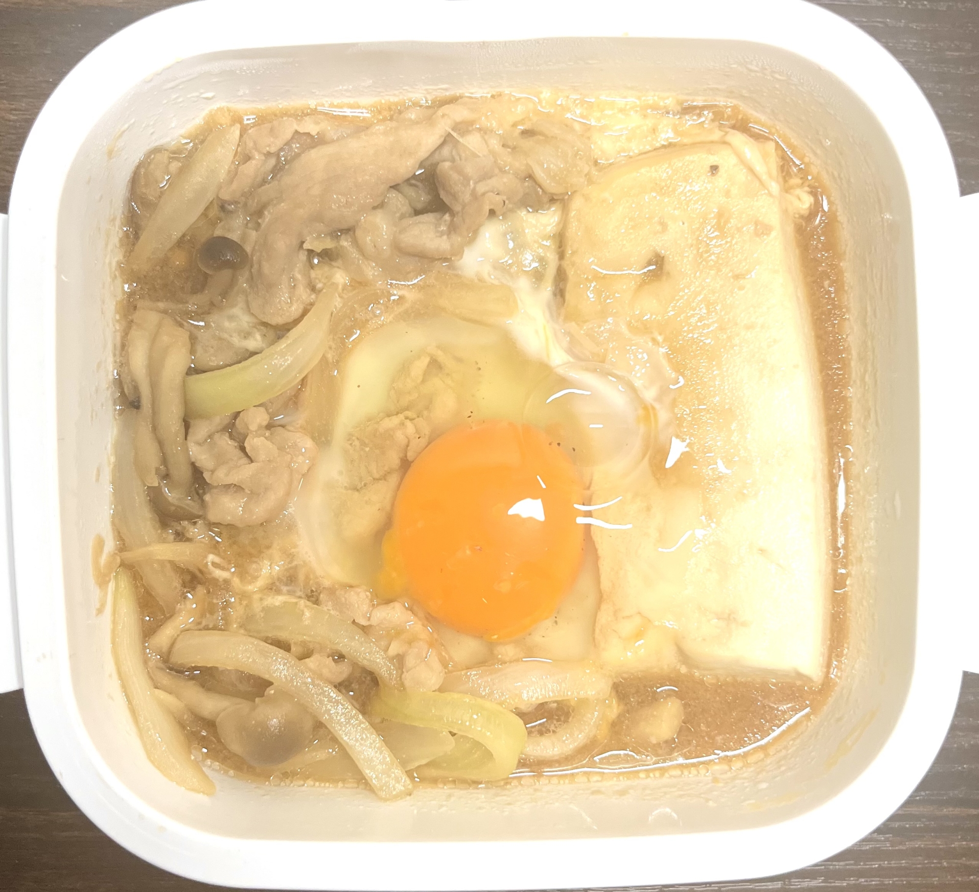 【レンジのみ】お皿1つで完成するシミシミ豚すき焼き
