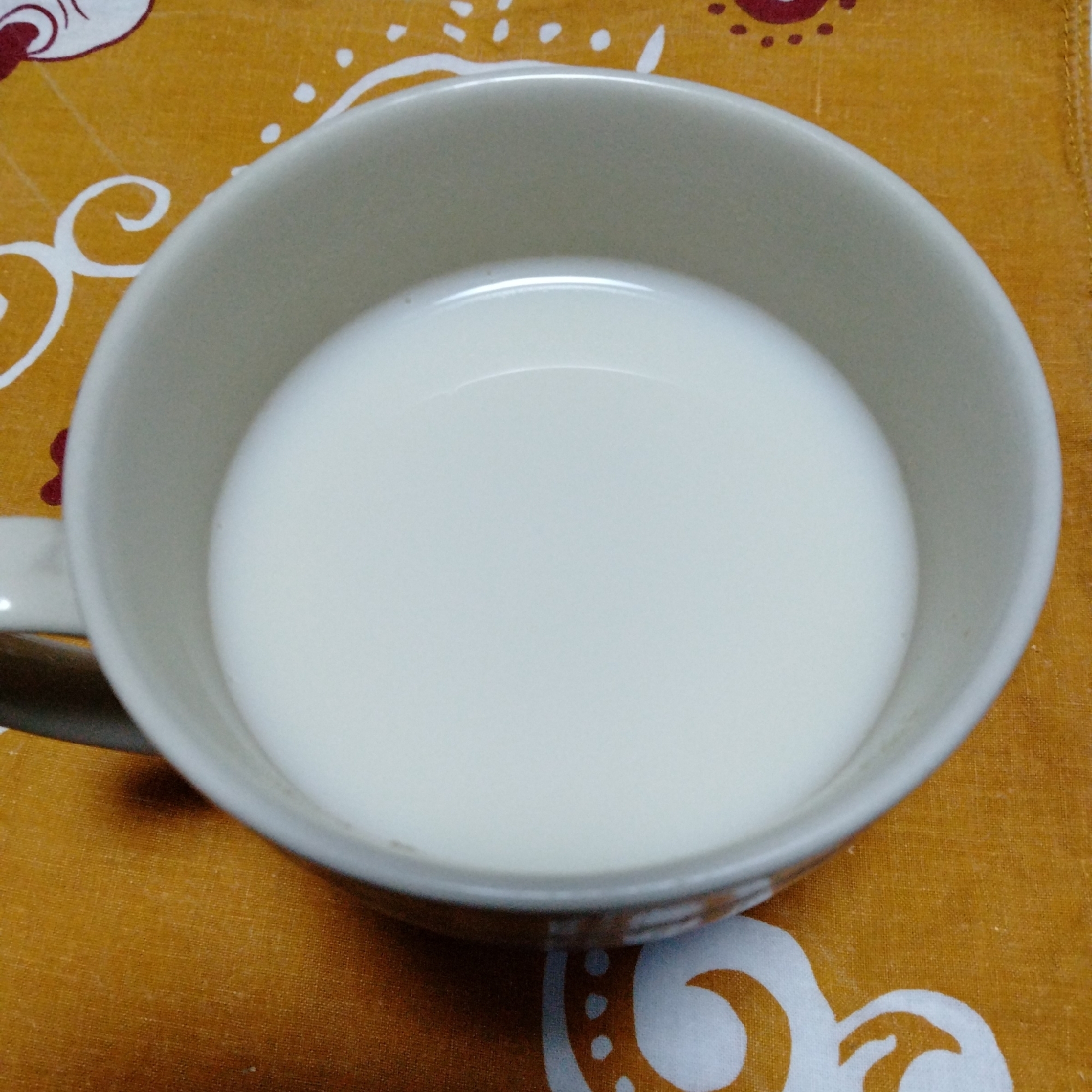 朝の1杯に豆乳入り甘酒