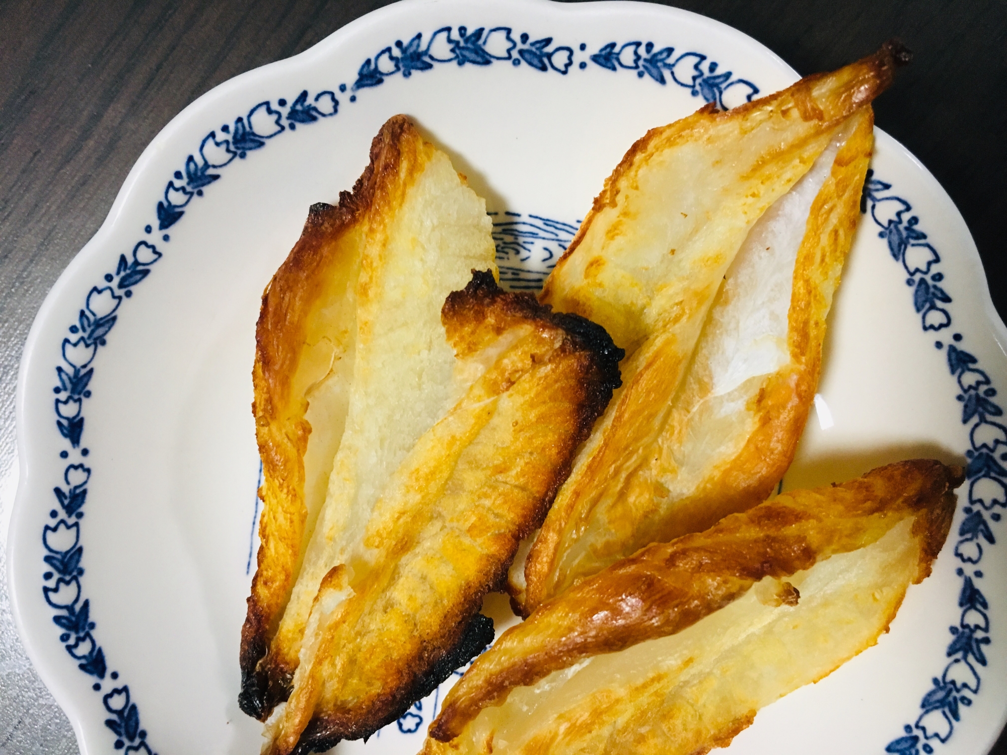 冷凍ふぐの干物のカリカリ焼き