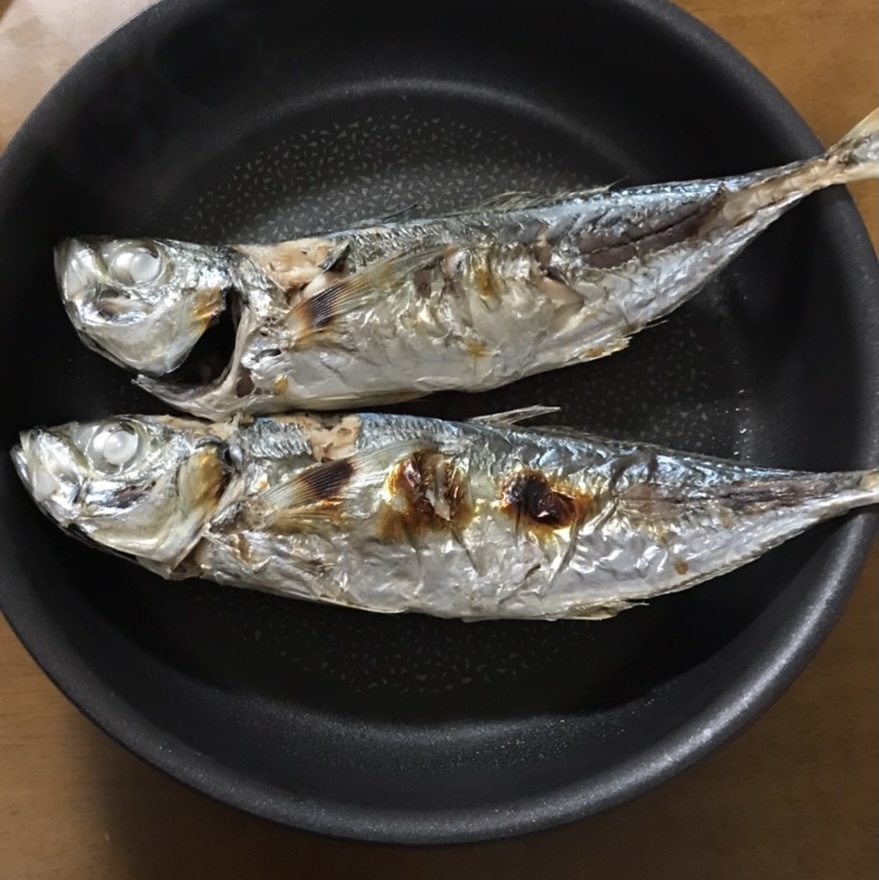 フライパンでアジのさっぱり塩焼き レシピ 作り方 By のこ311 楽天レシピ フライパンでアジのさっぱり塩焼き レシピ 作り方 By のこ311 楽天レシピ