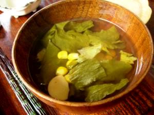 レタスの外側の葉スープ　