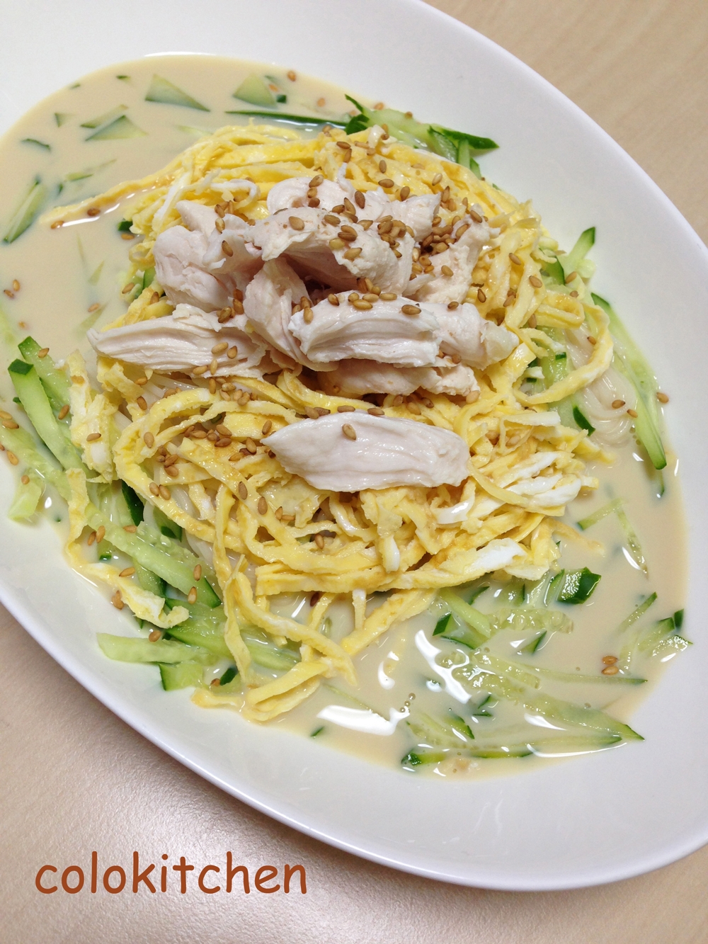 豆乳つゆのぶっかけそうめん