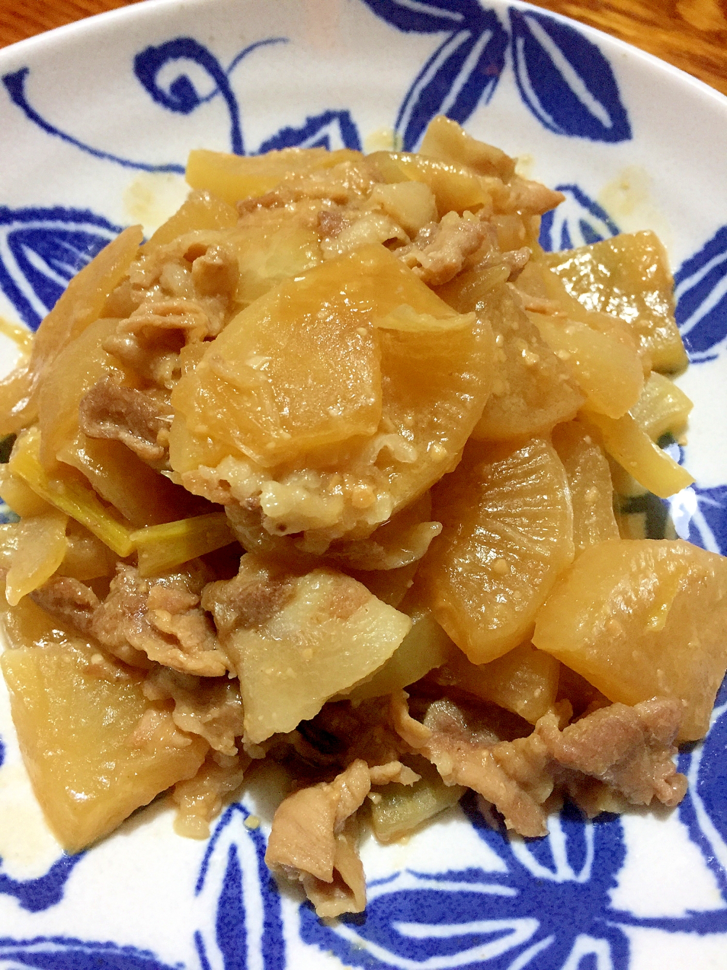 大根と玉ねぎと豚こま肉の味噌煮 レシピ 作り方 By うみぼうず1961 楽天レシピ