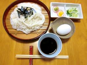 ちょっと新鮮！お正月の昼食に「そうめん」