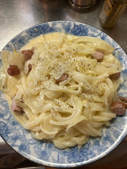 パスタより簡単！うどんdeカルボナーラ